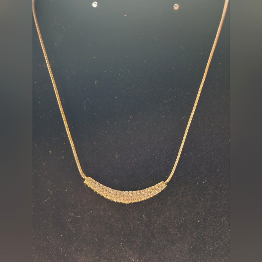 Vintage Trifari Gold-Tone Necklace with Pave Rhinestone Bar Pendant – EUC